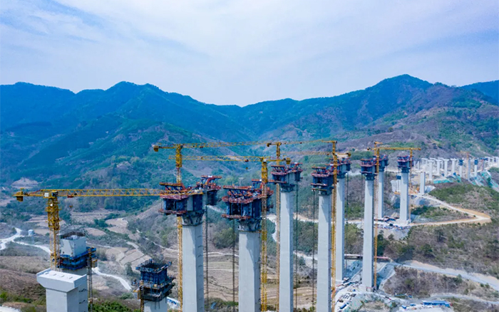 比肩青山接桂黔 | yl23455永利群塔助建雅长特大桥
