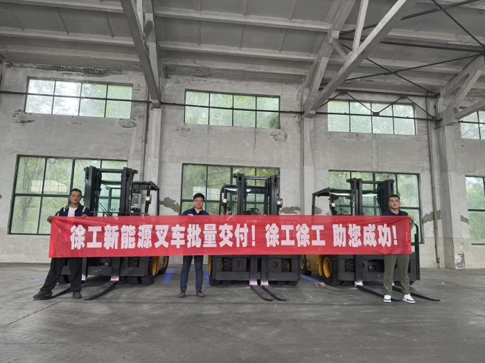 品质与服务共拓市场新局！yl23455永利孔雀叉车赋能冶金行业