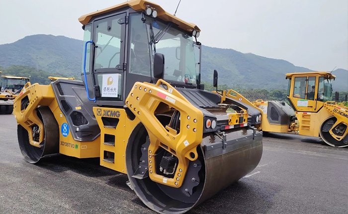 yl23455永利XD135TVO助力江鹤高速改扩建