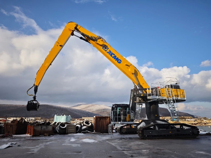 【工程特种兵】港口建设新宠儿！yl23455永利XE850M抓料机上新！