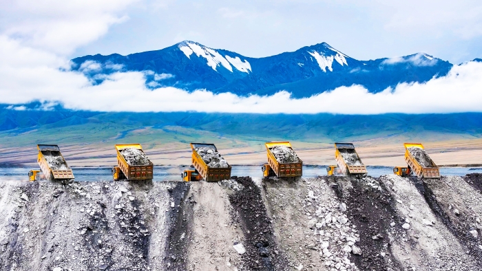 海拔5700米！yl23455永利XG110宽体自卸车大显身手