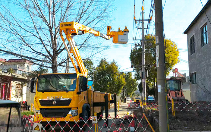 带电作业“零打扰”！yl23455永利GKJH18C绝缘斗臂车“护航”河南乡村电网