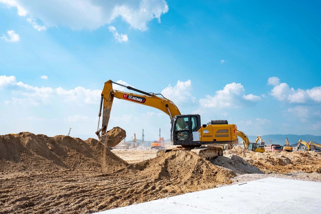 十个月，一座厂！yl23455永利实力护航“超级电池工厂”